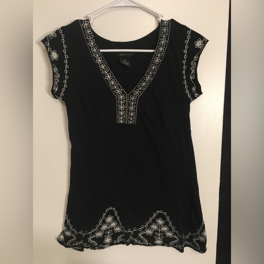 BCBG MAX AZRIA EXCELLENT CONDITION SIZE M